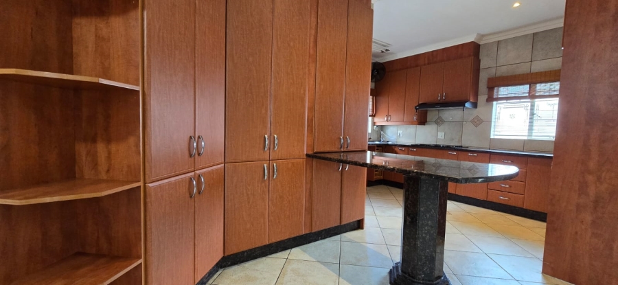 3 Bedroom Property for Sale in Wilkoppies North West